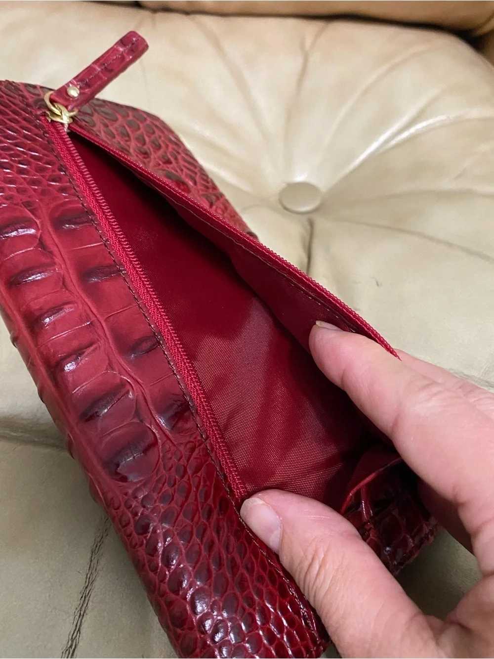 LKNW Vintage Brahmin Cranberry Leather Checkbook Wallet Wine Burgundy Melbourne